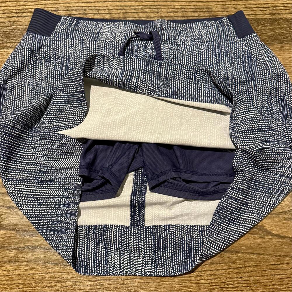 NWOT Athleta Blue Batik Midtown Skort Size 6 - Picture 4 of 7